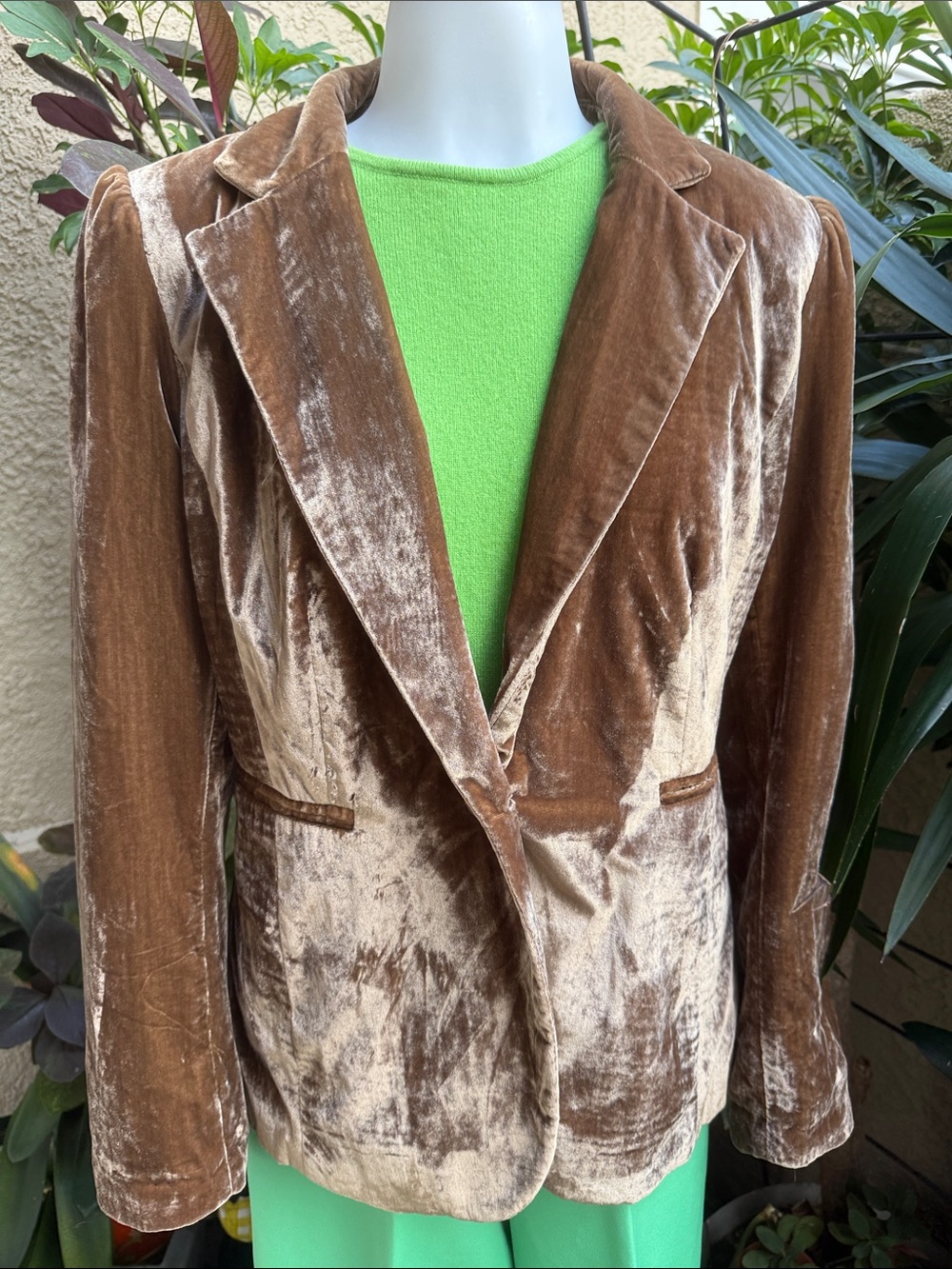 New Vintage Adrienne Vittadini Brown Velvet Rayon Blazer Jacket